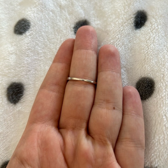 0.25 Diamond Band - Picture 2 of 10